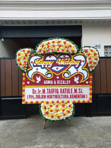 Papan Bunga Pernikahan serpong